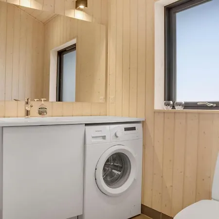 Σπίτι διακοπών Awesome In With Wifi And 3 Bedrooms